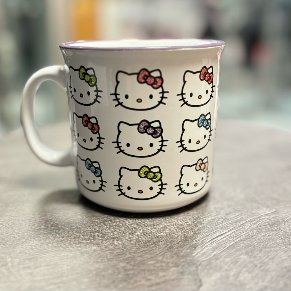 HELLO KITTY MUG